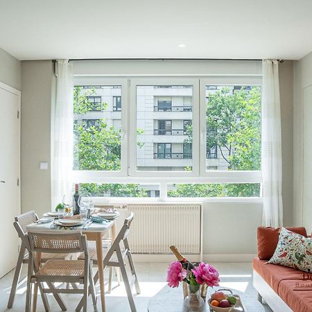De Montescal - Hot Tub And Ac Cosy Apartment A Prime Location 40M2 Paris Exterior photo