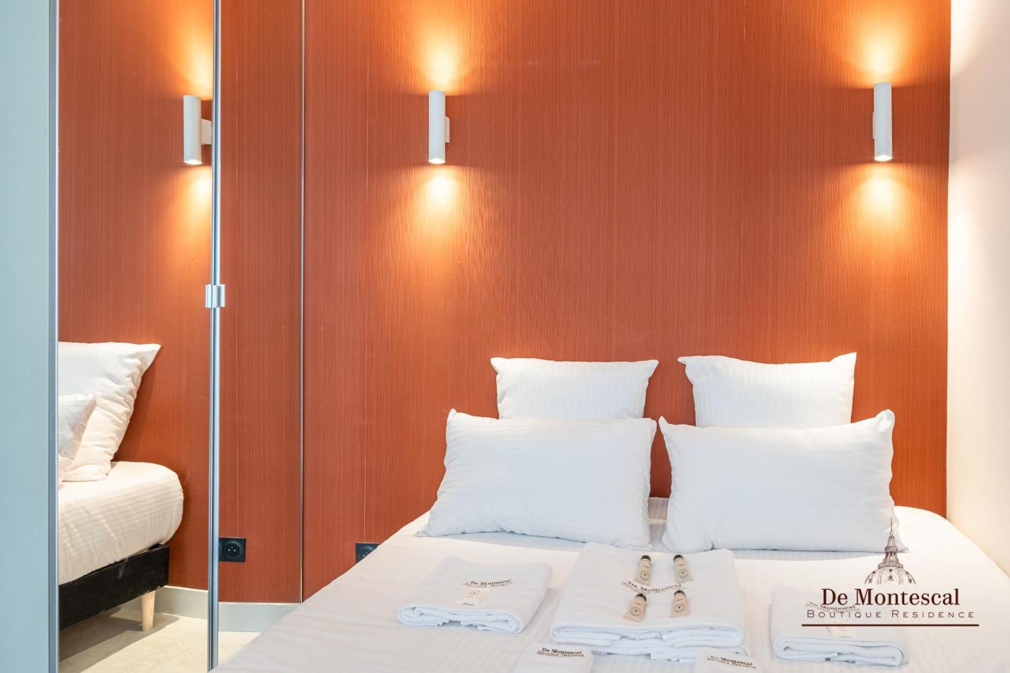 De Montescal - Hot Tub And Ac Cosy Apartment A Prime Location 40M2 Paris Exterior photo